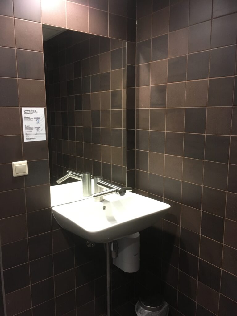 Toilet Filmhuis Lumen Delft